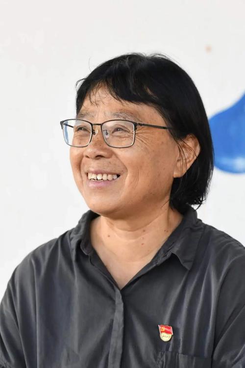 新澳2025资料最新大全和张桂梅的第15次送考与张桂梅连续11年送考从未缺席